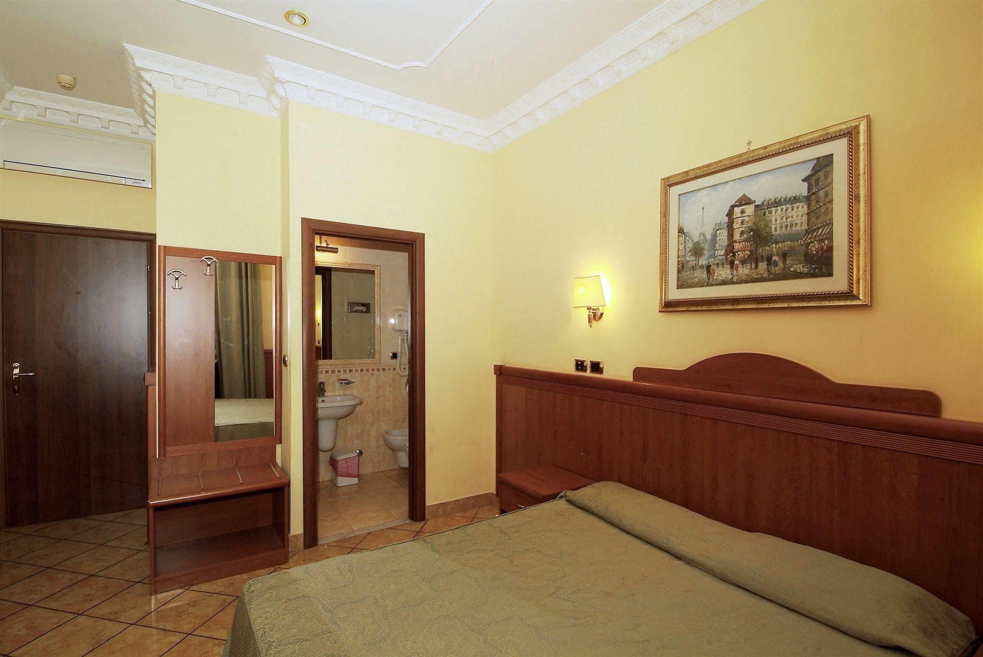 Hotel Meridiana Rzym Zewnętrze zdjęcie